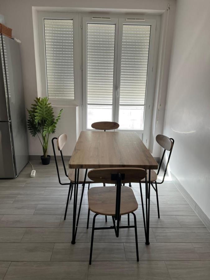 Appartement Pres De La Defense Nanterre Eksteriør bilde